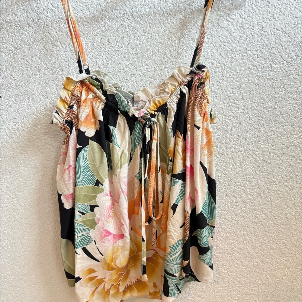 O'Neill Cream Ruffled Tie Front Camisole